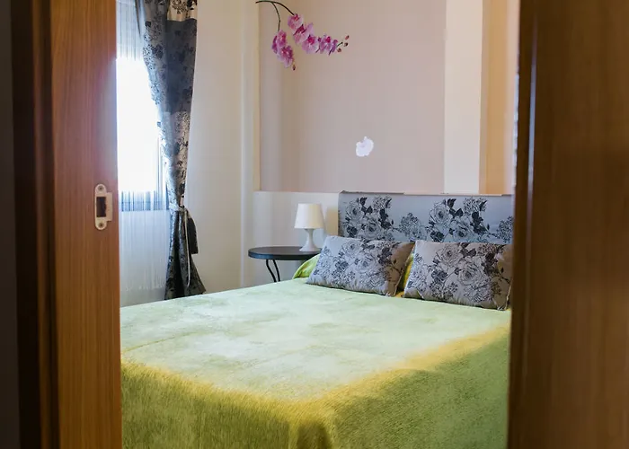 Ronda Navarra By Valdesierra 2* 베하르