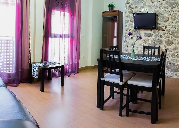 호텔 Ronda Navarra By Valdesierra 2*